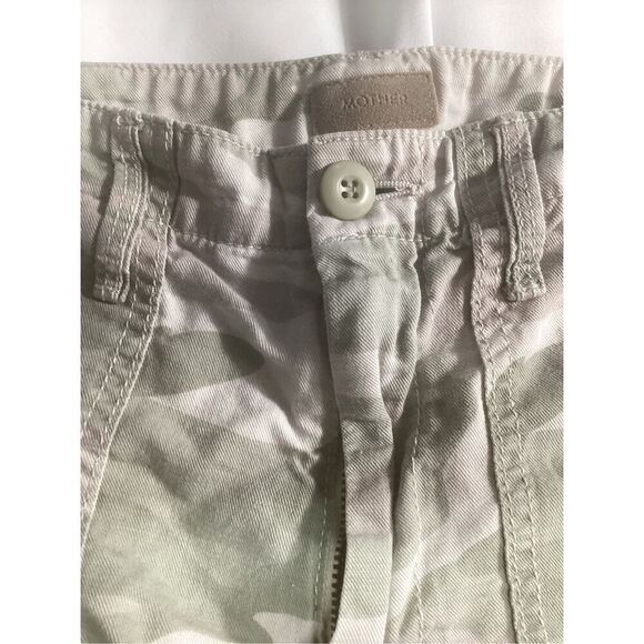 MOTHER The Shaker Chop Crop Sz 28 Desert Camo Frayed Hem - Picture 4 of 9